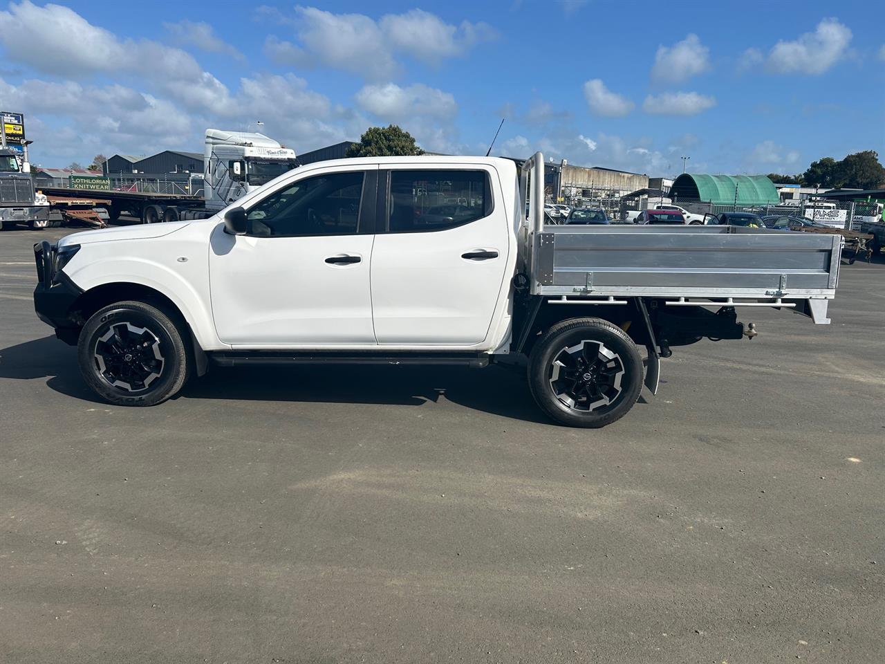 2022 Nissan Navara