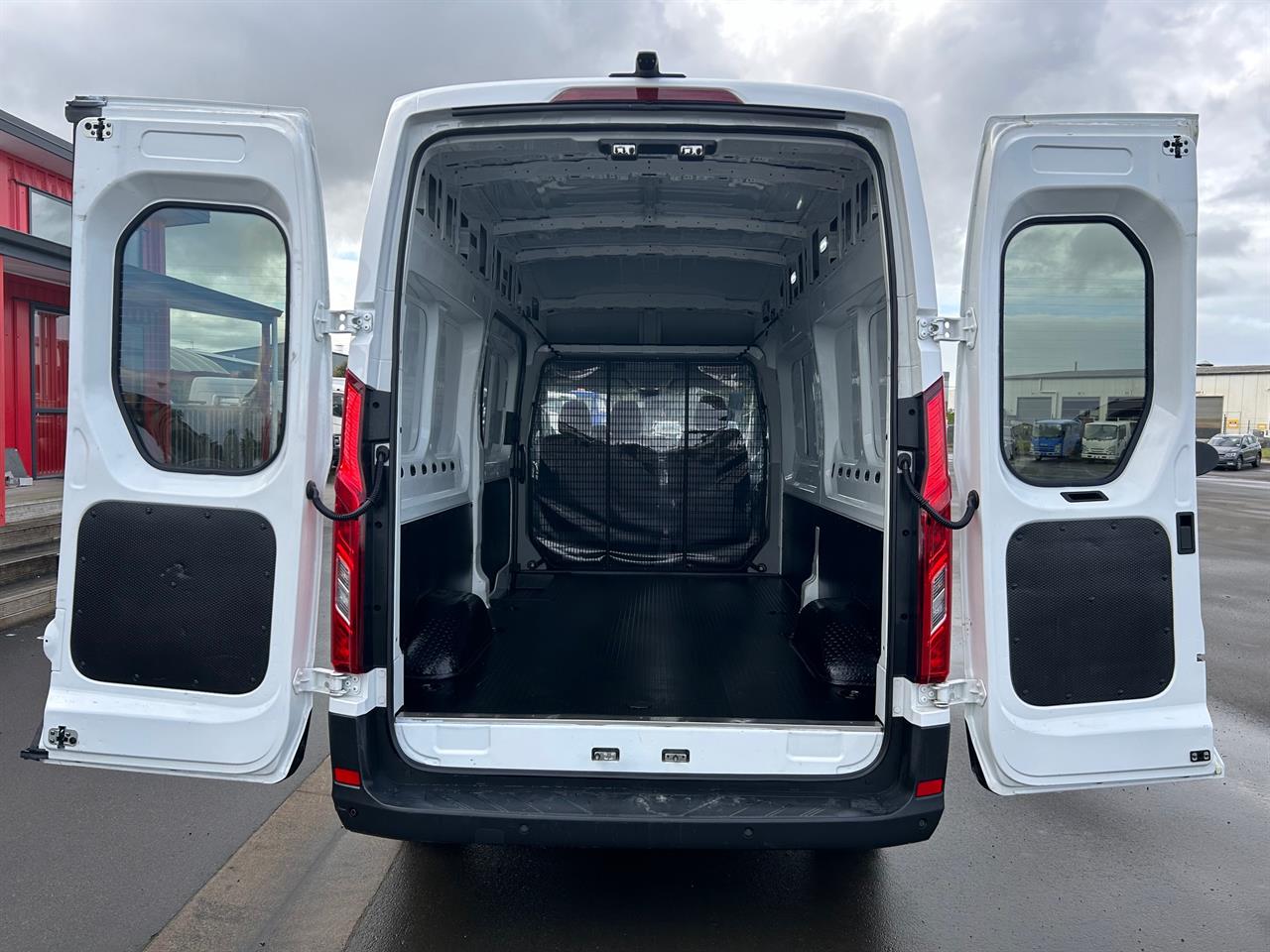 2022 LDV Deliver 9